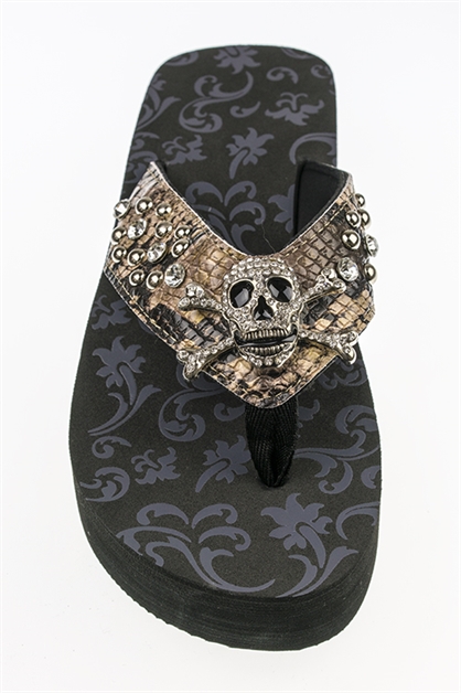LA JEWELRY PLAZA, Skull  Mix Studs Flip Flops, 98-FS084-SIZE8
