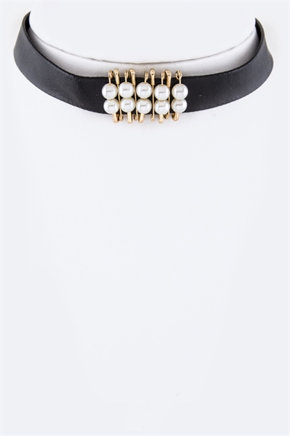 LA JEWELRY PLAZA, Safety Pinned Pearls Choker, 70-NXZ8811/AU180