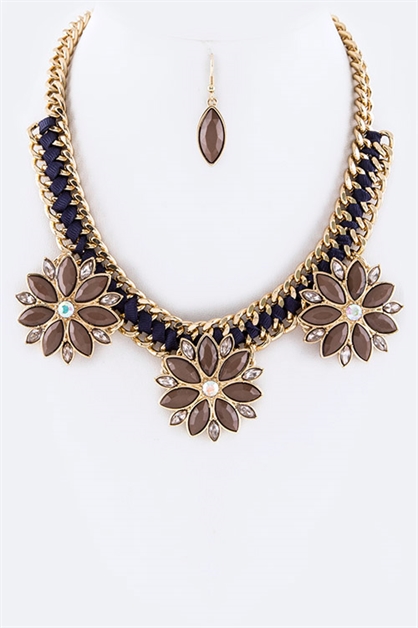 LA JEWELRY PLAZA, Crystal Flower Laced Necklace, 82-DNE11591/AK378