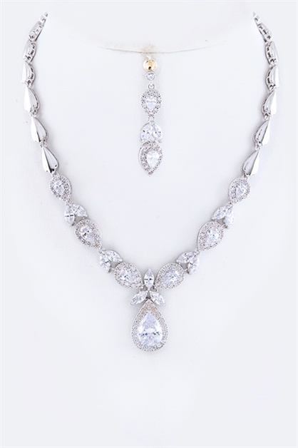 LA JEWELRY PLAZA, CZ Teardrop Pendant Necklace , 98-8044