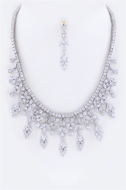 LA JEWELRY PLAZA, CZ Flowers Statement Necklace , 98-8047
