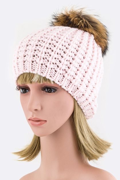 LA JEWELRY PLAZA, Raccoon Fur PomPom Beanie, 128-EMH8575-MM004