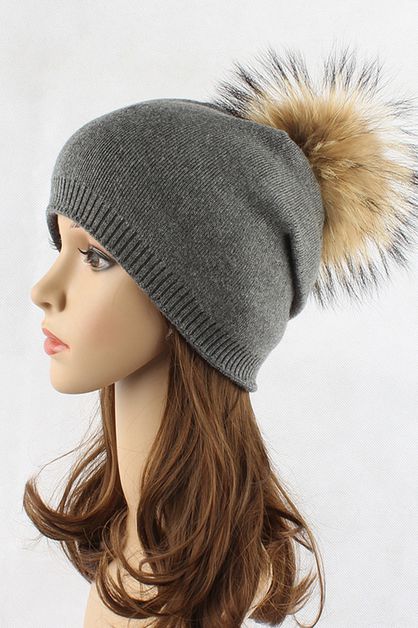 LA JEWELRY PLAZA, Raccoon Fur PomPom Pre-Sewed Slouchy, 128-EMH8576-BQ34-43