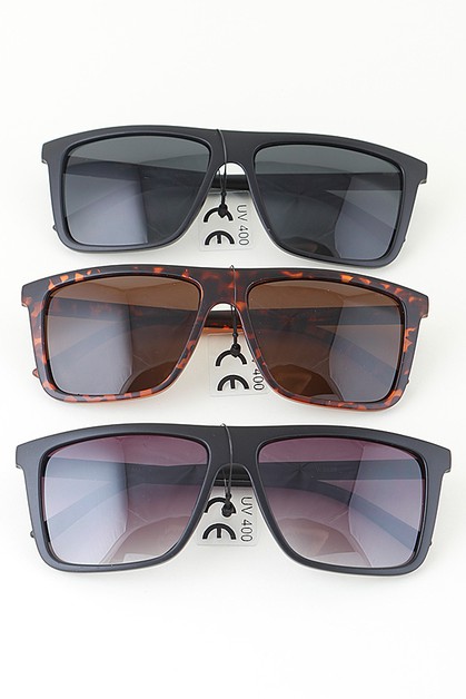 3AM, Classic Matte Gradient Sunglasses, W3526