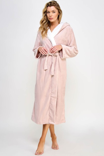 BeWicked, Janette Robe, 1818PK