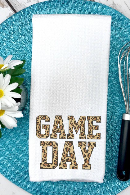 CALI BOUTIQUE, Leopard Game Day Words Fall Football Graphic Towel, 53121t