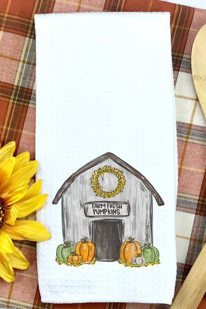 CALI BOUTIQUE, Fall Decor Farm Fresh Pumpkins Barn Hand Towel, 585224t