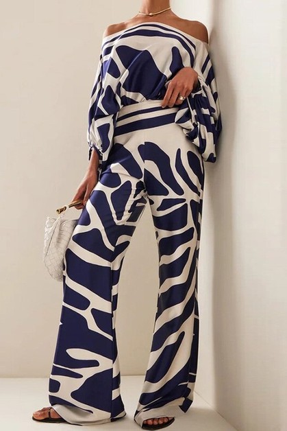 Printed wide-leg suit