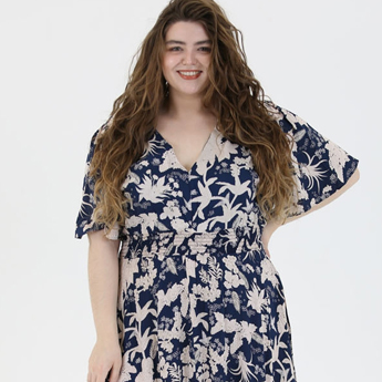 PLUS-SIZE